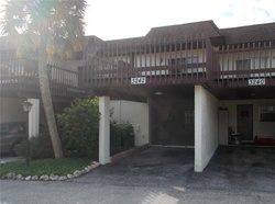 Pre-foreclosure in  RAMBLEWOOD DR Sarasota, FL 34237