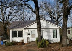 Pre-foreclosure in  NORTH DR North Little Rock, AR 72118