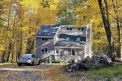  Fairview Dr, Dingmans Ferry PA