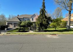  Woodsview Dr, Bensalem PA