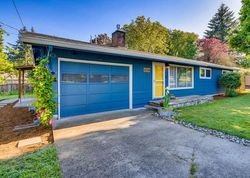 Pre-foreclosure Listing in SE JEFFERSON ST CLACKAMAS, OR 97015