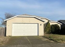 Pre-foreclosure Listing in MESQUITE LN NE GERVAIS, OR 97026
