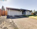 Pre-foreclosure in  LONG RIDGE DR Springfield, OR 97478
