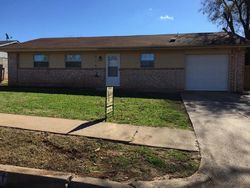 Pre-foreclosure in  WOODS DR Noble, OK 73068