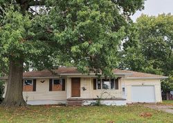 Pre-foreclosure in  W 38TH ST Lorain, OH 44053