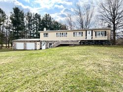 Pre-foreclosure Listing in HART RD MONTVILLE, OH 44064