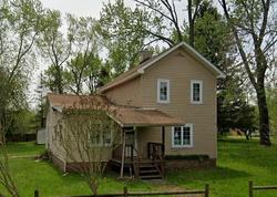Pre-foreclosure in  W LIBERTY ST Girard, OH 44420