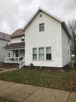 Pre-foreclosure in  W 8TH ST Dover, OH 44622