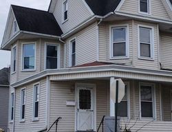 Pre-foreclosure in  SUMMIT AVE Phillipsburg, NJ 08865