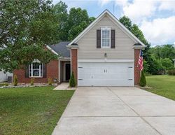 Pre-foreclosure in  BLUFFTON RD Mooresville, NC 28115