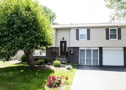 Pre-foreclosure Listing in BUTTON RD CICERO, NY 13039