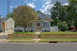 Pre-foreclosure Listing in BELL RD MOUNT EPHRAIM, NJ 08059