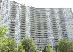 Pre-foreclosure Listing in LINWOOD AVE APT 15W FORT LEE, NJ 07024