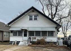 Pre-foreclosure in  S 25TH AVE Omaha, NE 68105