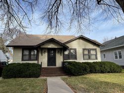 Pre-foreclosure Listing in W 7TH ST HASTINGS, NE 68901