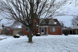 Pre-foreclosure in  STORMS RD Dayton, OH 45429