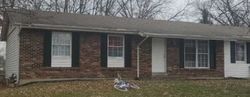 Pre-foreclosure in  COUNTRY HILL RD Saint Peters, MO 63376