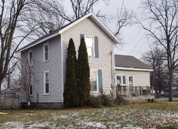 Pre-foreclosure in  UNION ST Grand Ledge, MI 48837