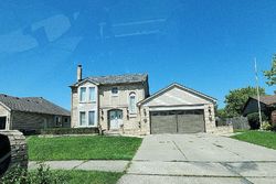 Pre-foreclosure in  BARKWAY DR Sterling Heights, MI 48310