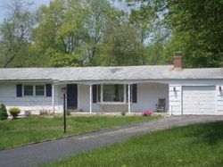 Pre-foreclosure in  OXEN HILL RD Trumbull, CT 06611