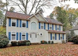 Pre-foreclosure Listing in HONEYSUCKLE WAY ISSUE, MD 20645