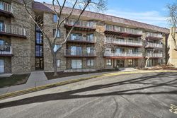 Pre-foreclosure Listing in ASTOR LN APT 117 ROLLING MEADOWS, IL 60008