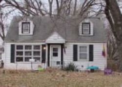 Pre-foreclosure in  WRIGHT ST Des Moines, IA 50316