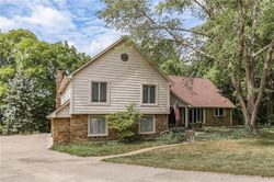 Pre-foreclosure in  BRIARWOOD DR Greenwood, IN 46142