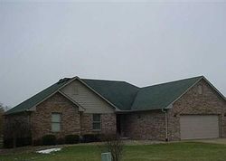 Pre-foreclosure Listing in KARYL ANNE CT DANVILLE, IN 46122