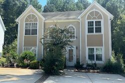 Pre-foreclosure in  FIELDS DR Lithonia, GA 30038
