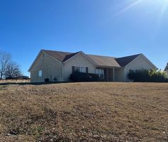 Pre-foreclosure in  MILLS LNDG Covington, GA 30016