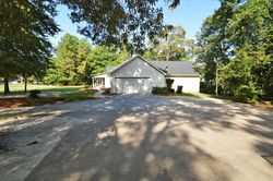 Pre-foreclosure in  LILLIAN DR Byron, GA 31008