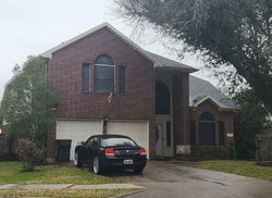 Pre-foreclosure Listing in CHASE CREEK CIR BACLIFF, TX 77518