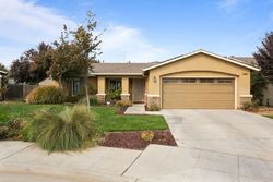 Pre-foreclosure in  S ADRIAN AVE Fresno, CA 93725