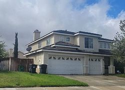 Pre-foreclosure in  HOLLINE CT Lancaster, CA 93535