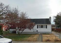 Pre-foreclosure in  W 3RD ST Burlington, NJ 08016