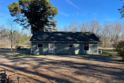 Pre-foreclosure in  HOME LN Russellville, AR 72802