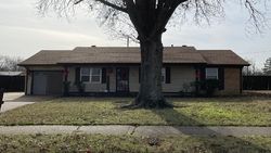 Pre-foreclosure in  GOODWIN AVE West Memphis, AR 72301