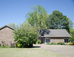 Pre-foreclosure in  FAIRWAY DR Jonesboro, AR 72401