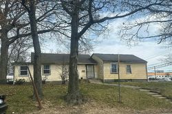 Pre-foreclosure in  OVERLAND AVE Amityville, NY 11701