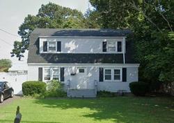 Pre-foreclosure in  MILLER AVE Amityville, NY 11701