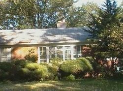 Pre-foreclosure Listing in WASHINGTON ST MERRILLVILLE, IN 46410