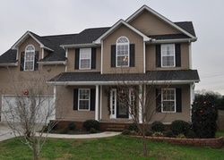 Pre-foreclosure in  EVENING STAR LN Knoxville, TN 37918