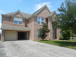 Pre-foreclosure in  CANYON CROSSING DR Richmond, TX 77406