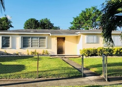 Pre-foreclosure in  NW 185TH TER Opa Locka, FL 33056