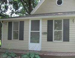 Pre-foreclosure Listing in N 10TH ST HERRIN, IL 62948