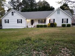 Pre-foreclosure in  TWIN CT Lawrenceville, GA 30043