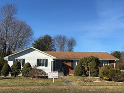 Pre-foreclosure in  COPPERMILL RD Wethersfield, CT 06109
