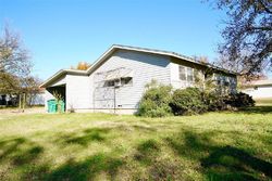 Pre-foreclosure in  W CRAFTON ST Henrietta, TX 76365