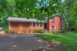 Pre-foreclosure in  ALTRURIA RD Memphis, TN 38134